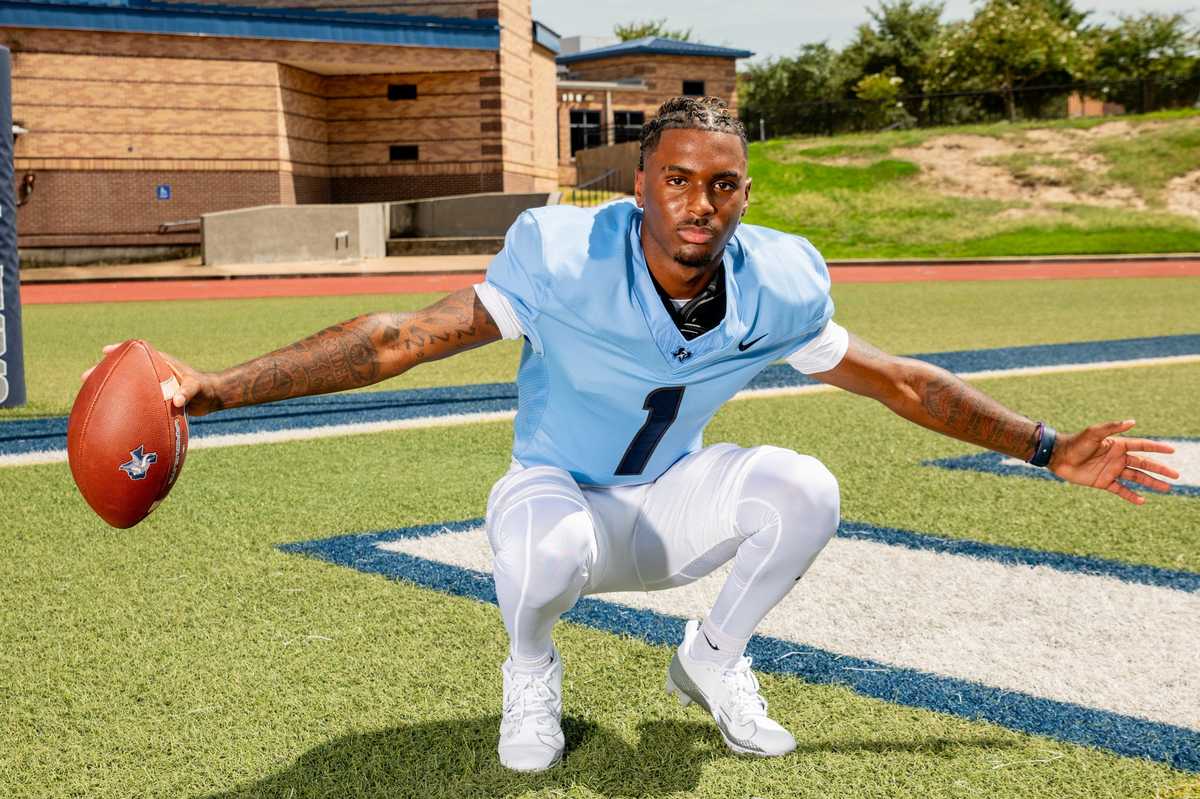 ALWAYS MOVING FORWARD: Various factors guiding Lewis to compete for Bryan, UNT