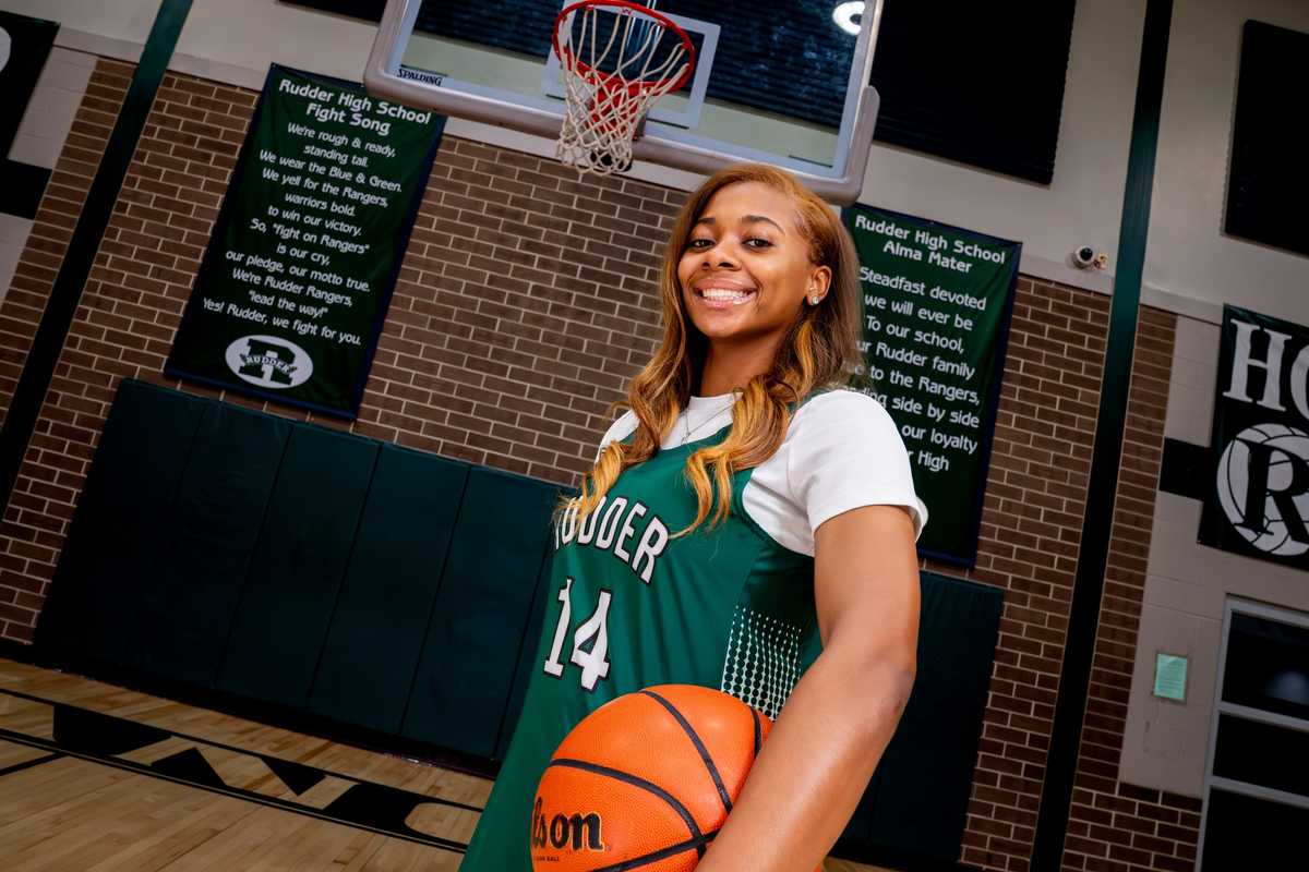 THE 411: Mitchell is the heartbeat of Rudder Basketball