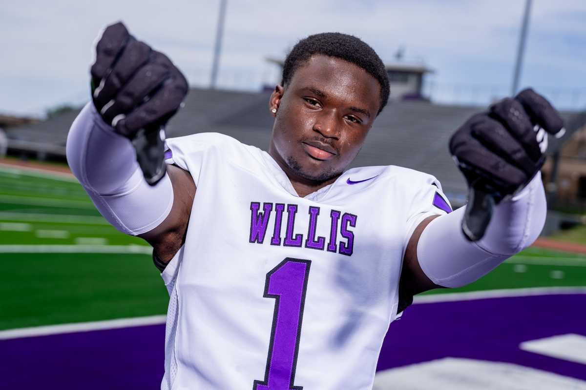Willis, The Woodlands battle for supremacy in DISTRICT 13-6A; the breakdown, photo gallery