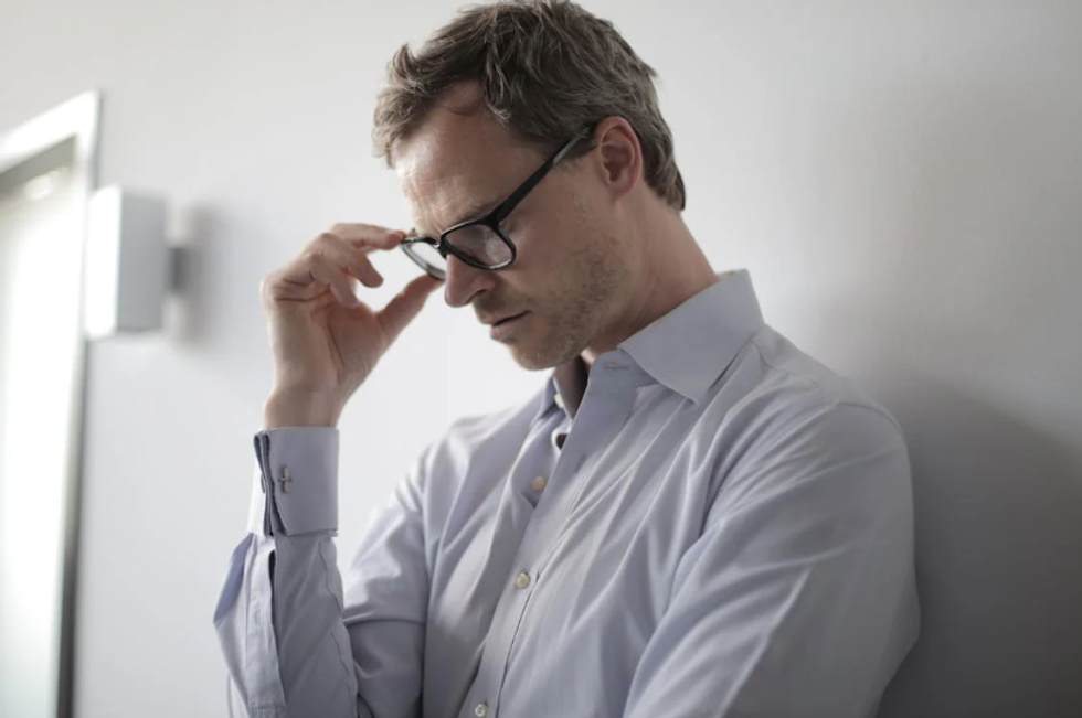 Dad asks for help after passing down 'embarrassing’ last name to his 3 kids