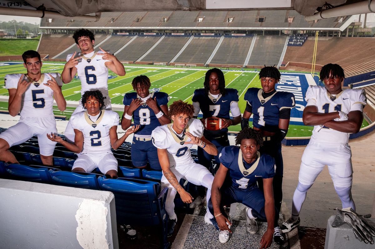 Klein Collins, Tomball Memorial compete for DISTRICT 15-6A Title; Cain, Tomball on their heels