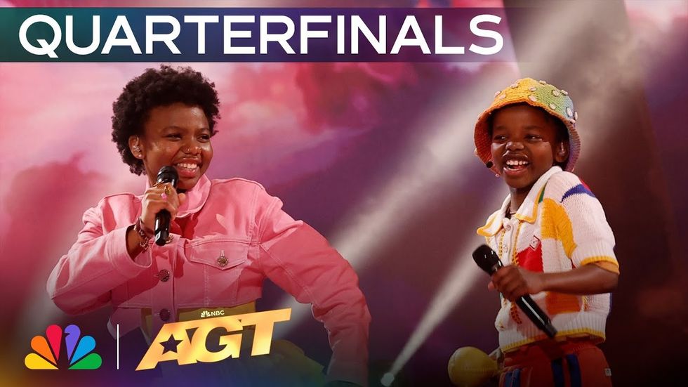 Viral sibling trio wows 'AGT' audience with cover of "Clearly" by Grace VanderWaal