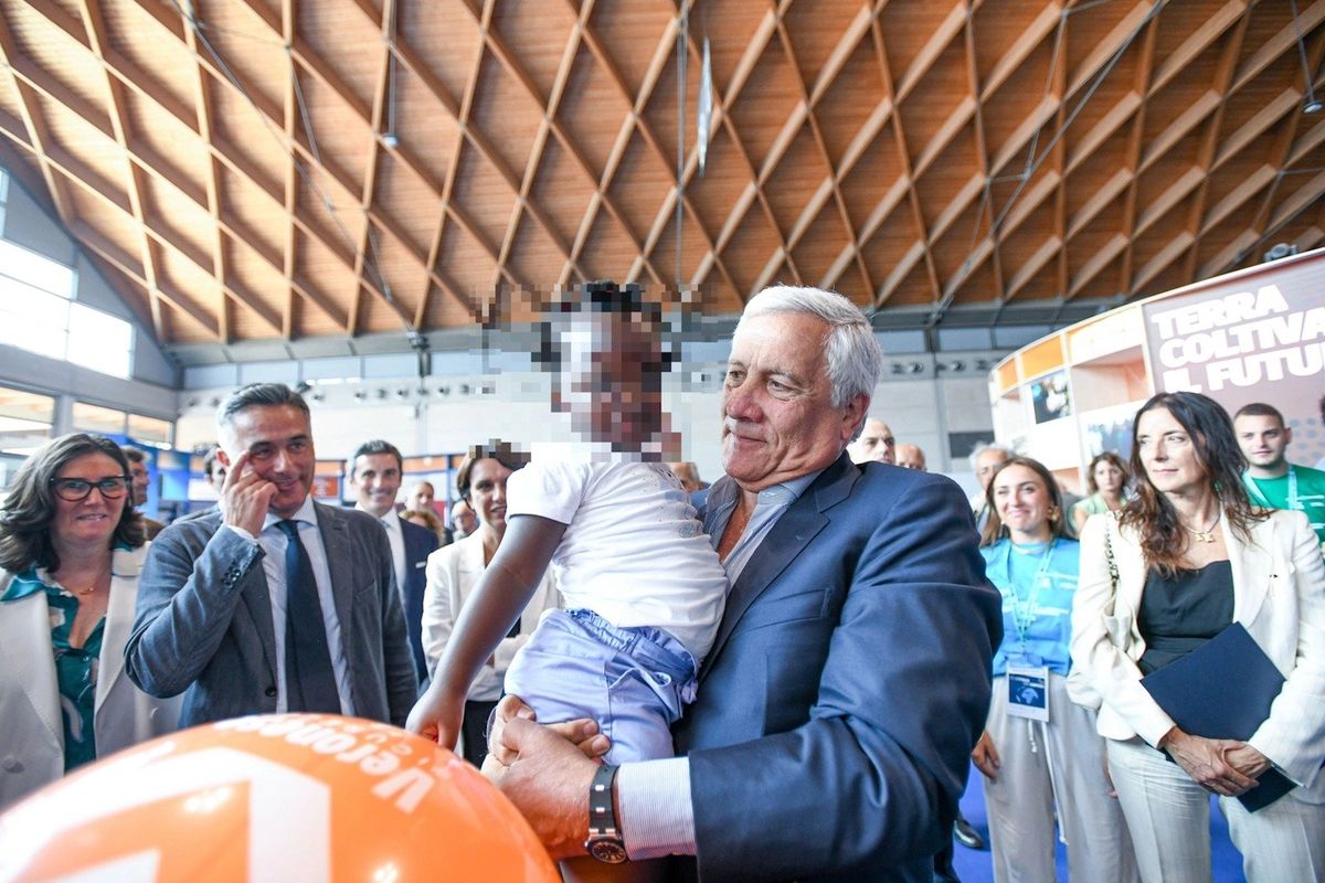 A Rimini Tajani chiede più studenti africani. E monsignor Paglia: «Viva lo ius scholae»