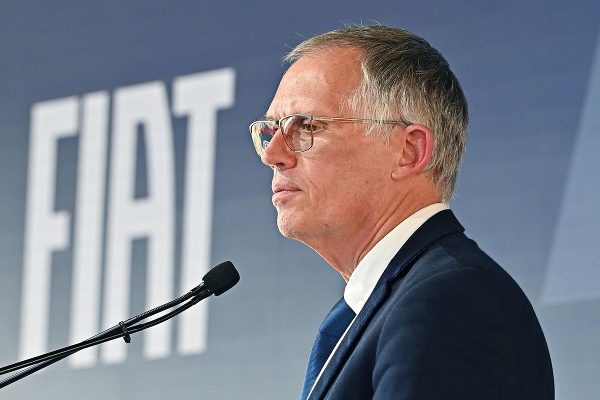 Stellantis molla Termoli e Urso le leva i soldi