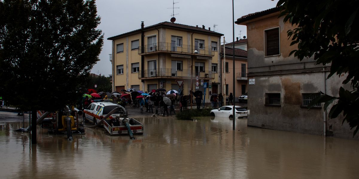 Argini rotti, evacuazioni e dispersi Emilia Romagna di nuovo alluvionata 2024 2024 2024 2023 2023 2023