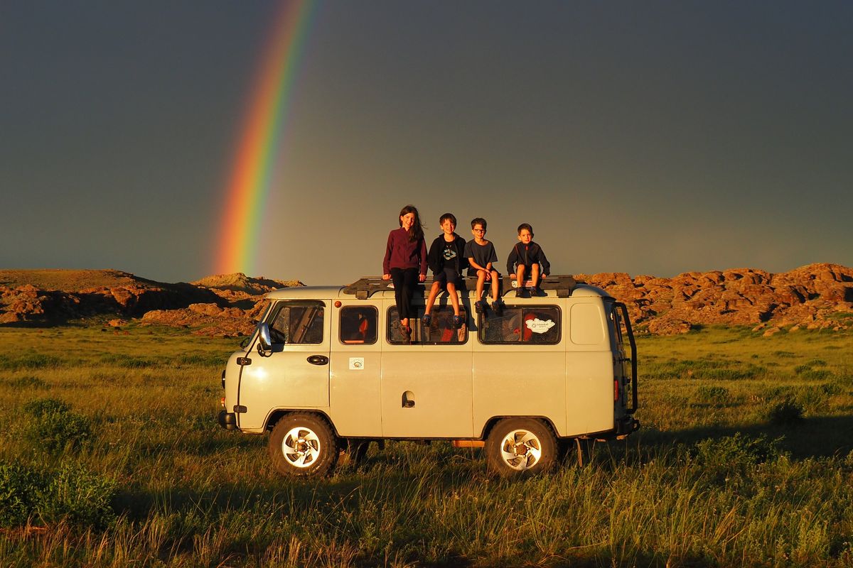 blink, mongolia, rainbow