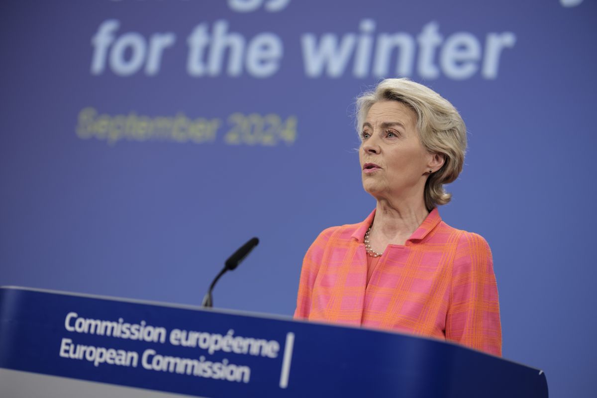 Ursula aiuta Kiev e ci indebita per 35 miliardi