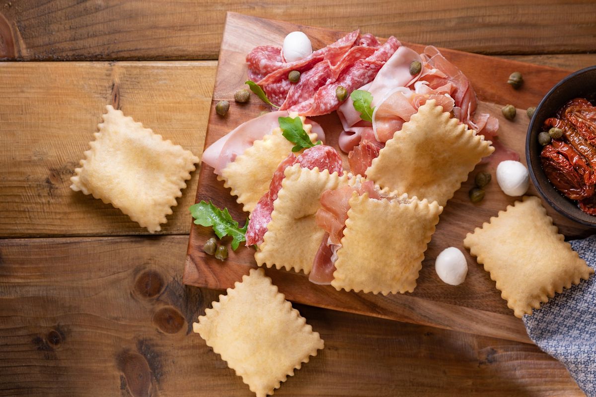 A Modena c’è una Ferrari in cucina. La «rezdora» è la regina del focolare