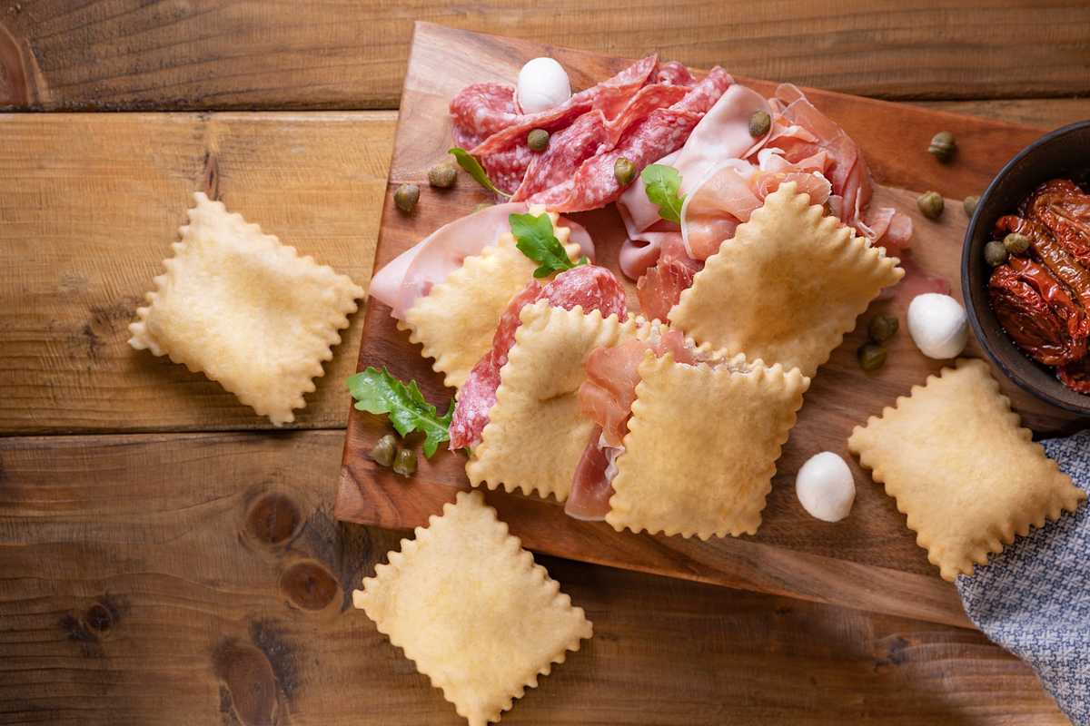 A Modena c’è una Ferrari in cucina. La «rezdora» è la regina del focolare