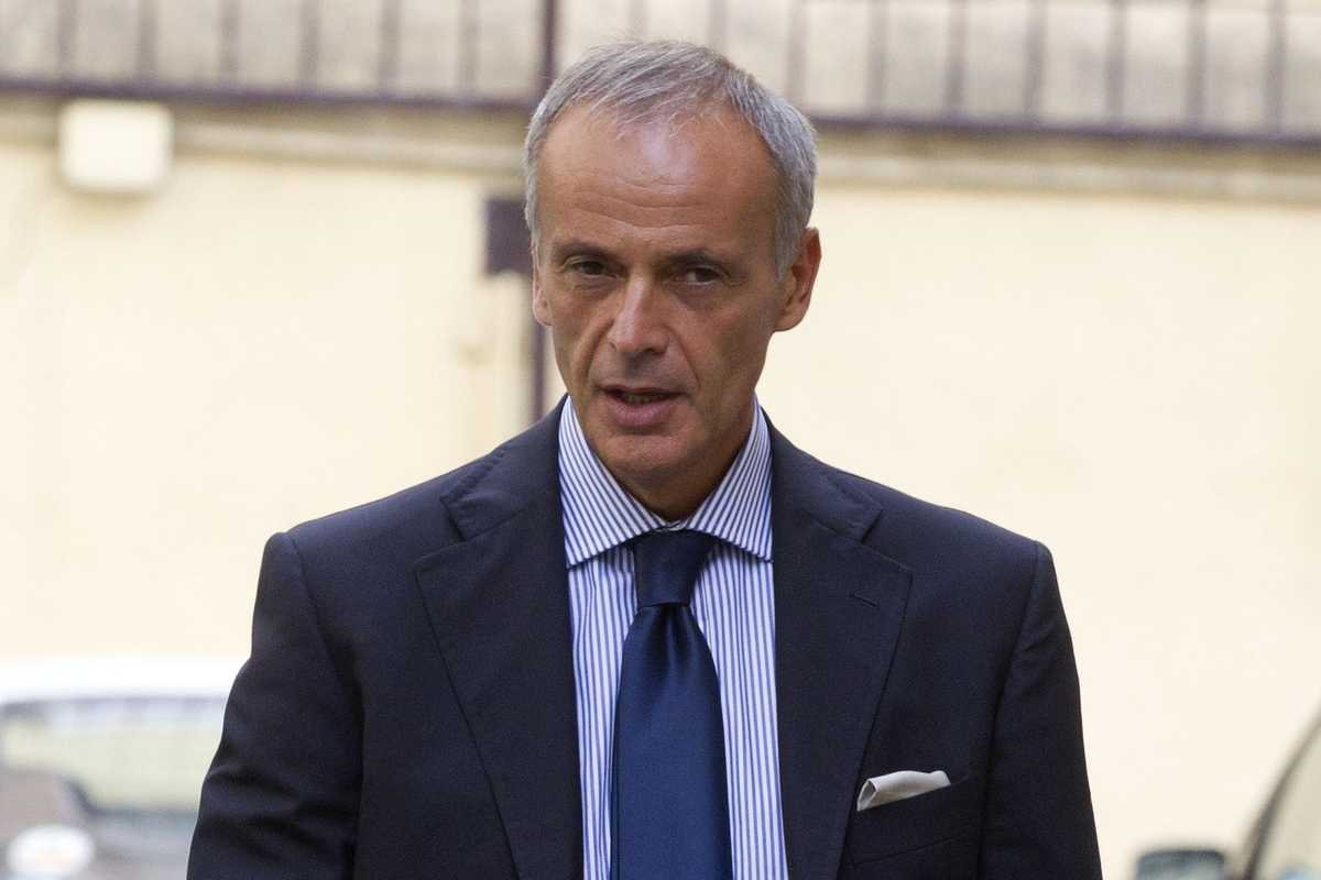 Toghe, finanzieri e 007. Nelle carte la rete di Laudati che spaventa Cantone