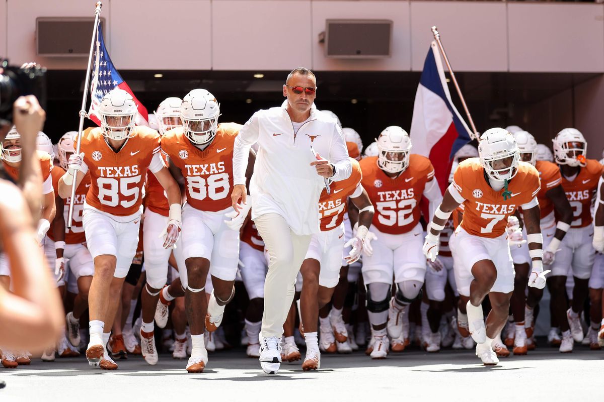 Texas coach tells No. 2 Longhorns 'we are entitled to nothing' after big win at Michigan