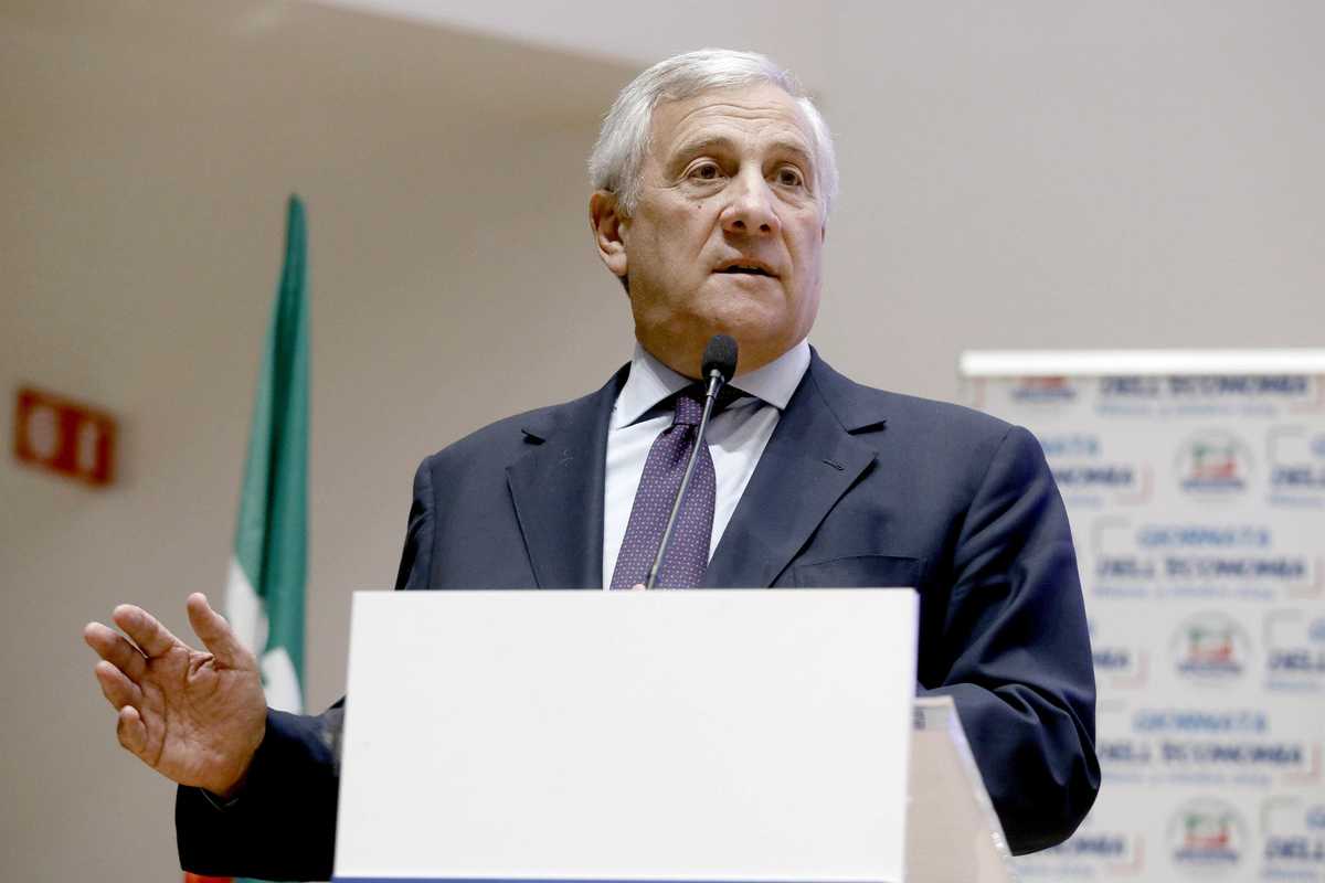 La finanza del Nord guarda agli Azzurri. La manovra allontana Roma e Milano