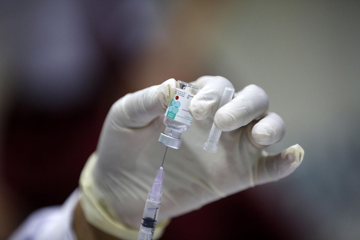 «Repubblica» tifa per l’autonomia se serve a schedare i non vaccinati