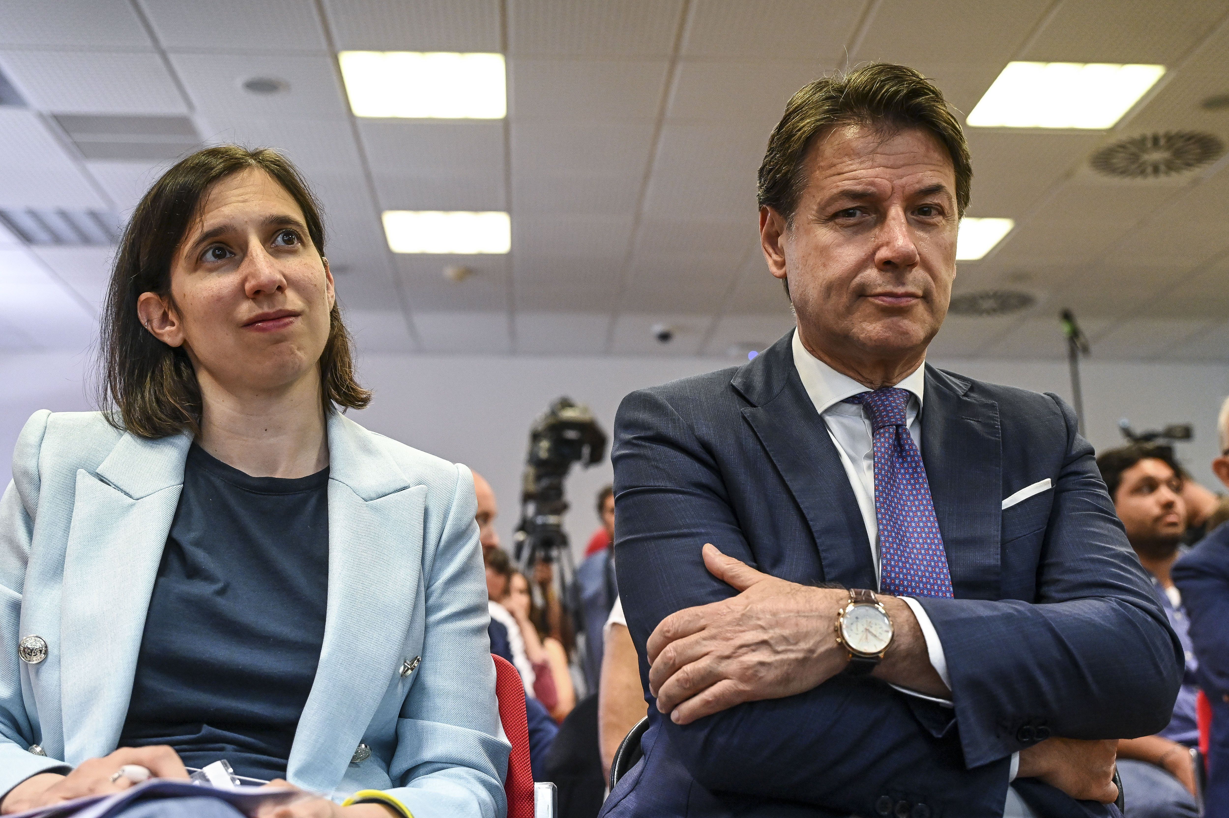 Renzi & Calenda mandano in tilt la Schlein