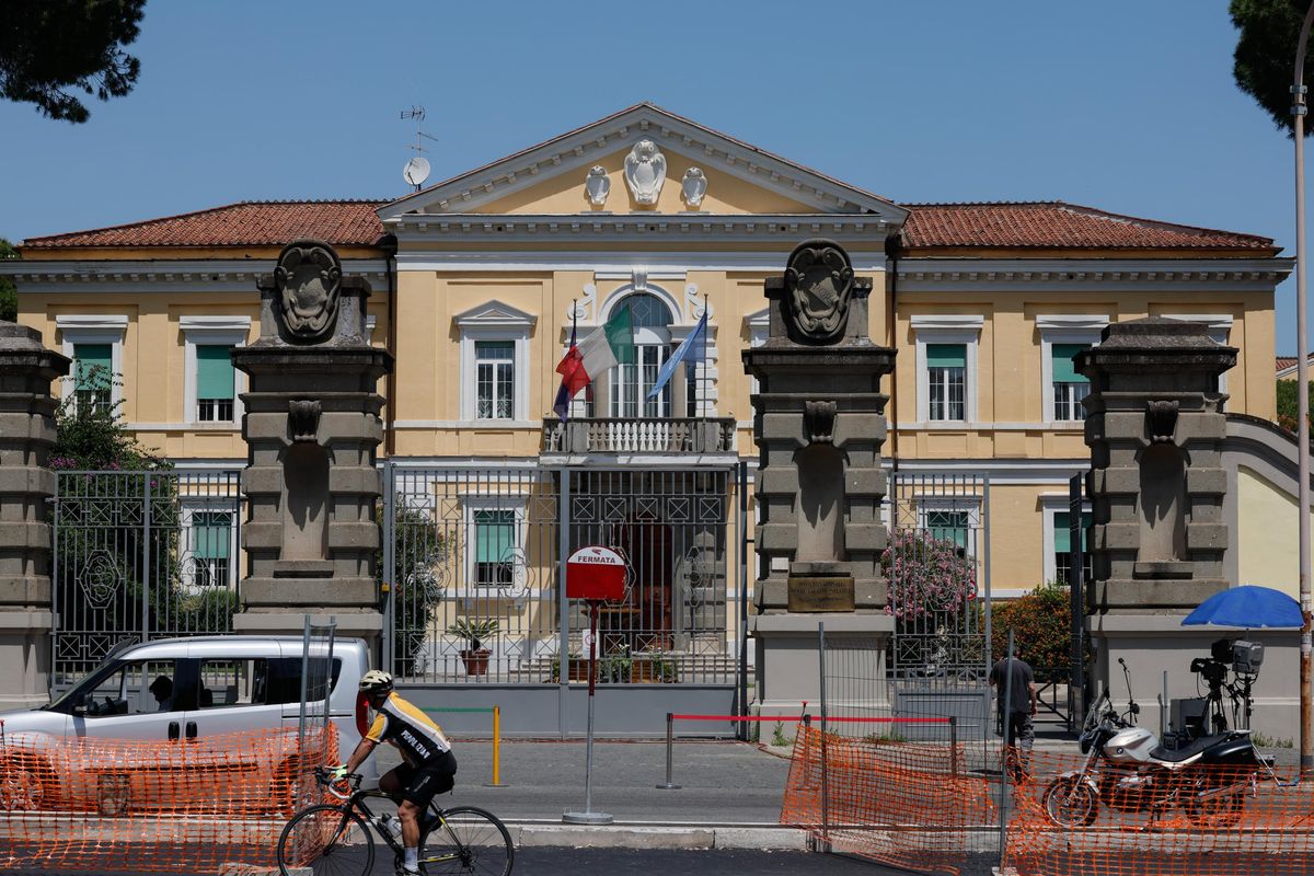 Lo Spallanzani prescriverà le cure per Hiv in check point sparsi sul territorio
