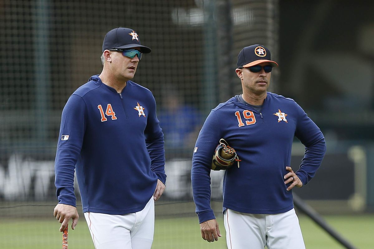 Hinch vs. Espada: Former Astros manager returns for high-stakes postseason battle