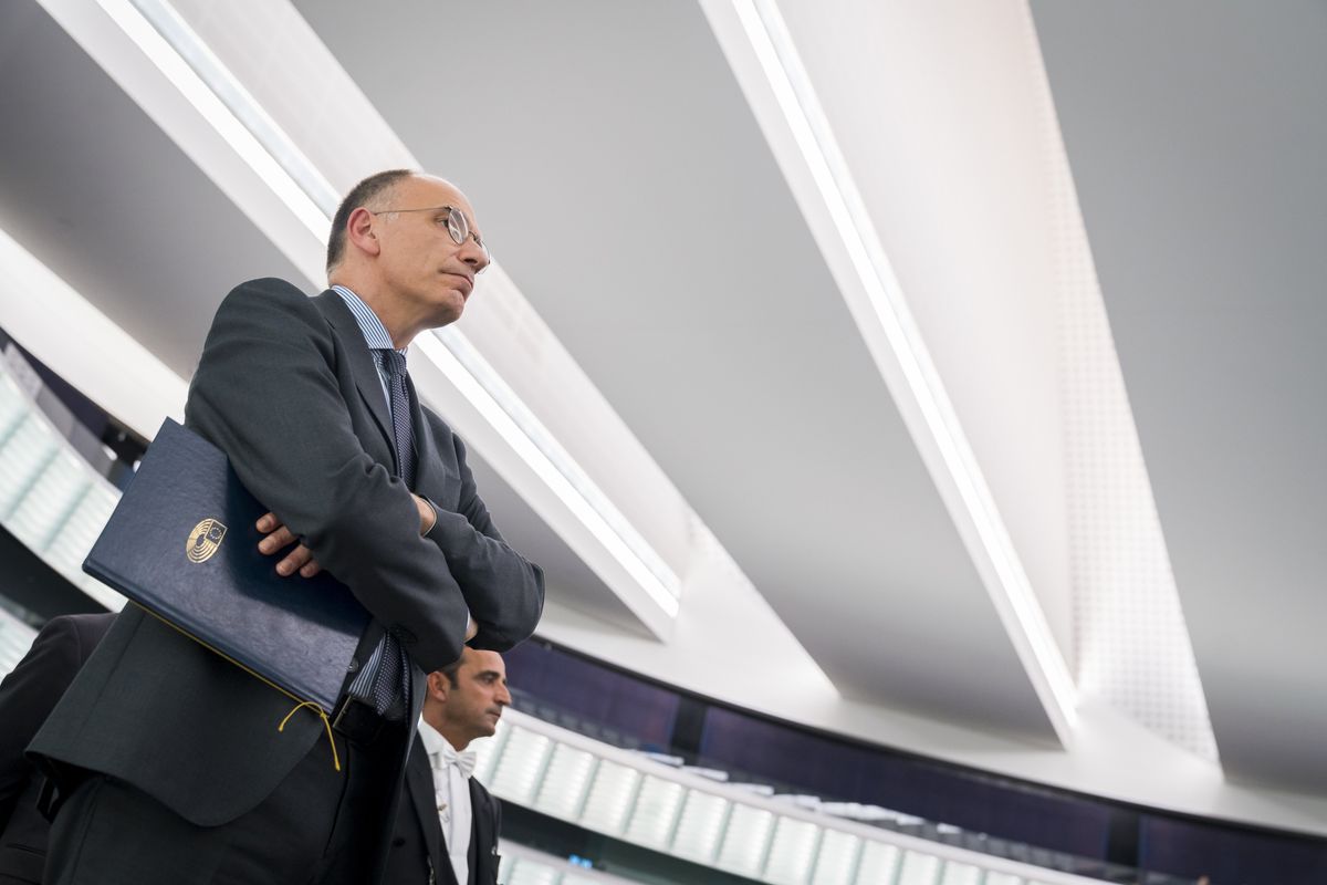 La sinistra sprofonda all’Eurocamera. Bocciata la plenaria contro l’Italia