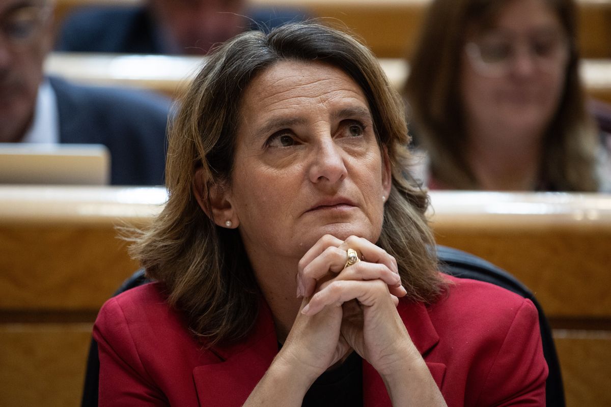 Solo l’Europa insiste: zero termico dal 2035. Lady green fa paura