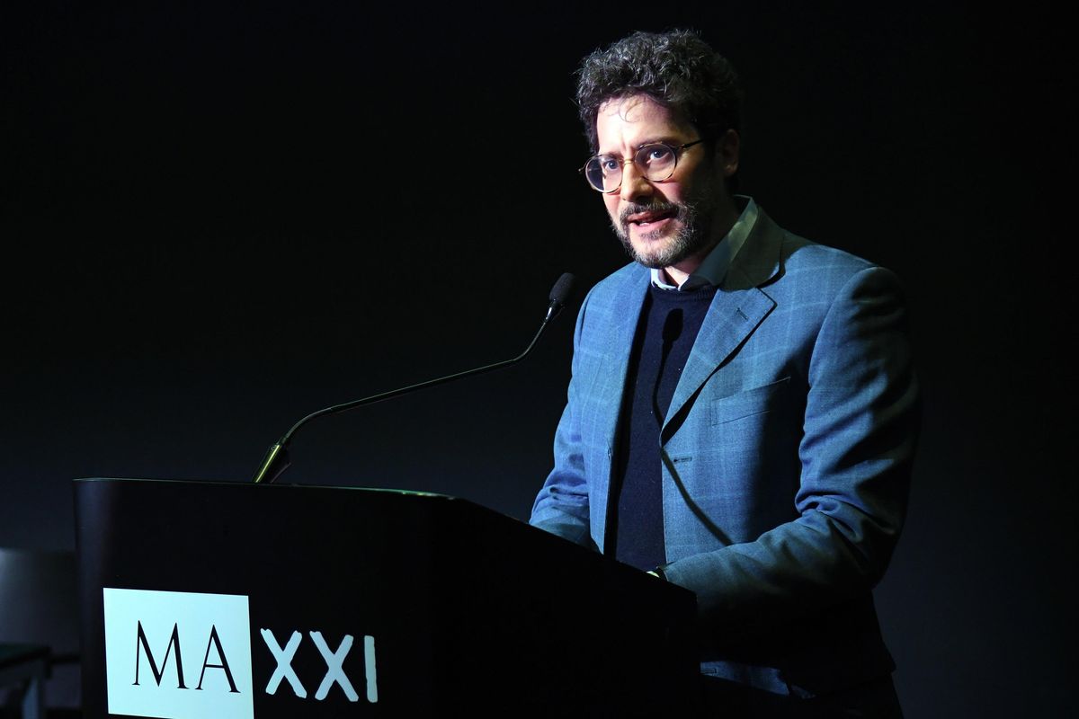 Sull’omofobia rovistano nell’immondizia