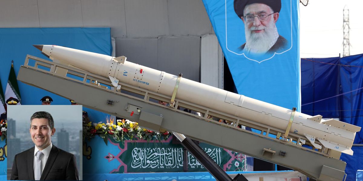 «Teheran può avere cinque atomiche. Israele bombardi»