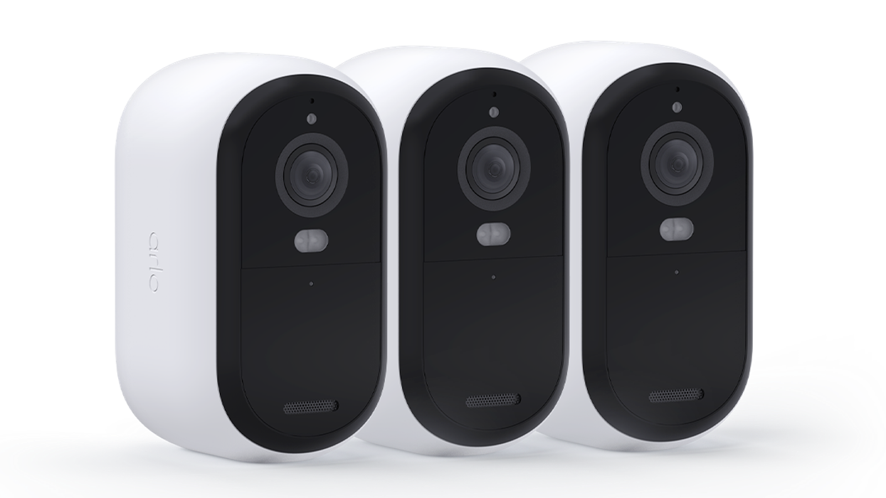 a product shot of Arlo Essential Outdoor Camera 2K (2nd Generation)