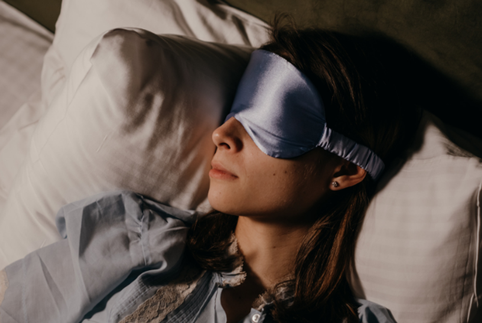 People swear by these 13 easy techniques they use to fall asleep fast