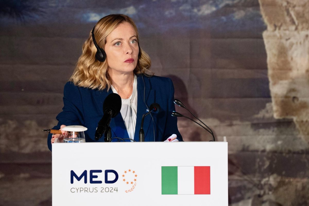 Il bancario spione ha colpito anche pm e 007