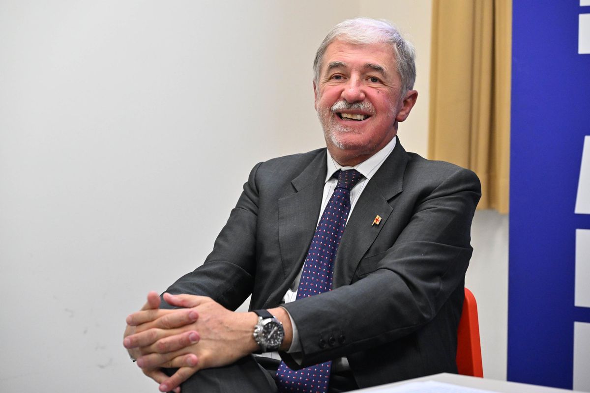 Bucci vuole più figli, i dem insorgono