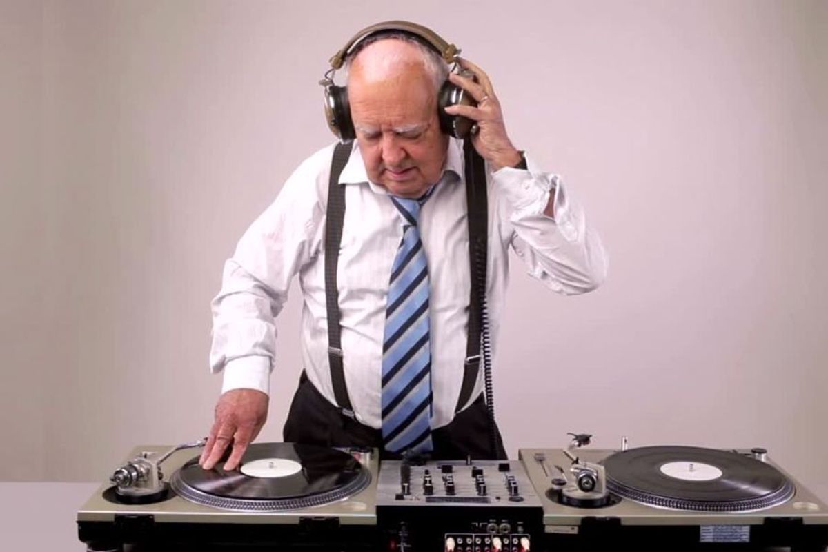 Pete & Bas; T-pain; Pete & Bas T-Pain; rapping grandpas; grandpa raps; UK rapping grandpas