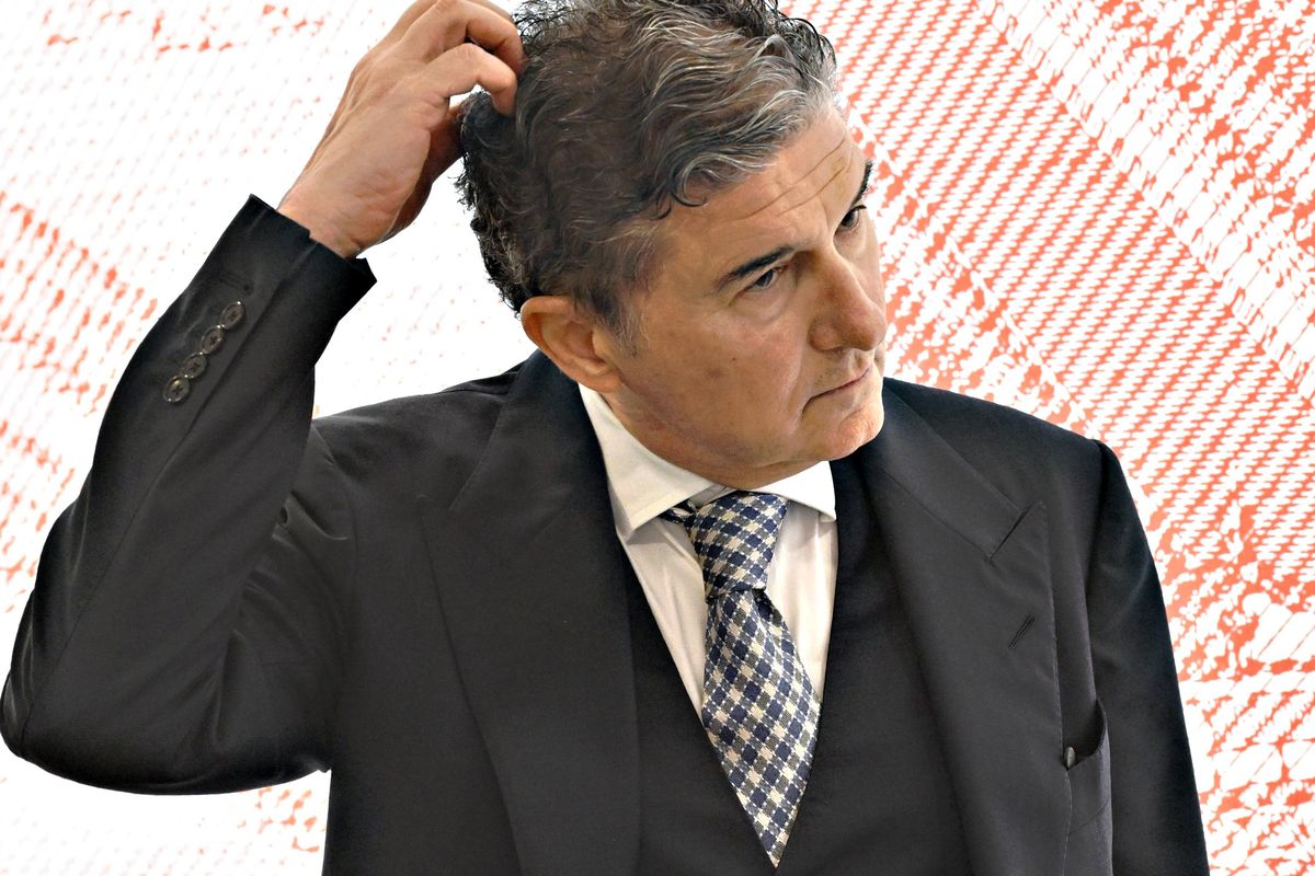 Nella rete degli spioni spunta pure il grillino «appoggiato» da Baffino