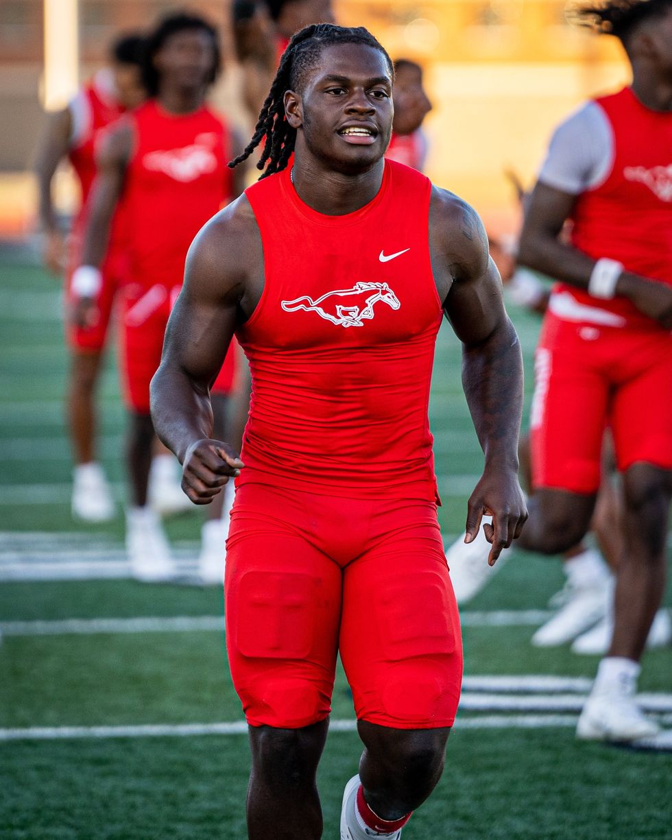 North Shore escapes; Angleton moves to No. 2 in VYPE Rankings - VYPE