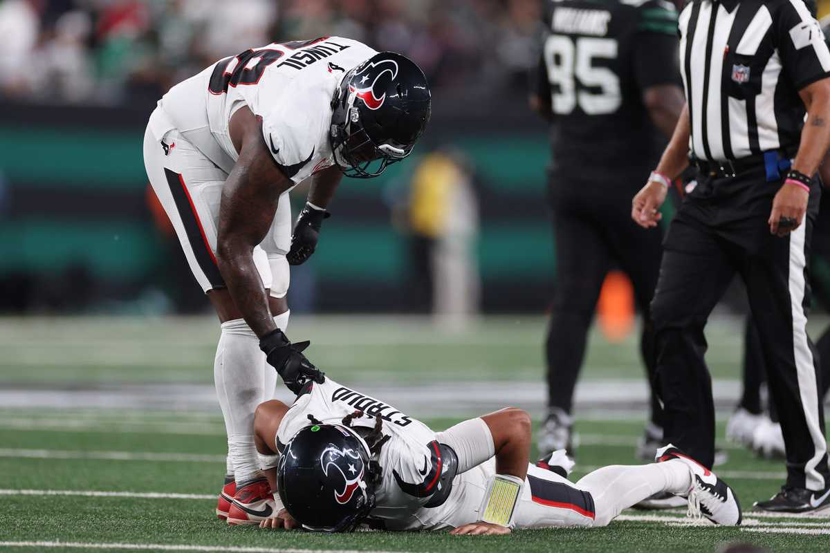 Texans Laremy Tunsil, CJ Stroud