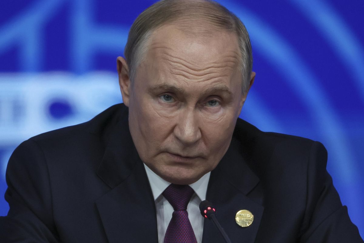 Sottovoce lo dicono tutti: trattiamo con Putin