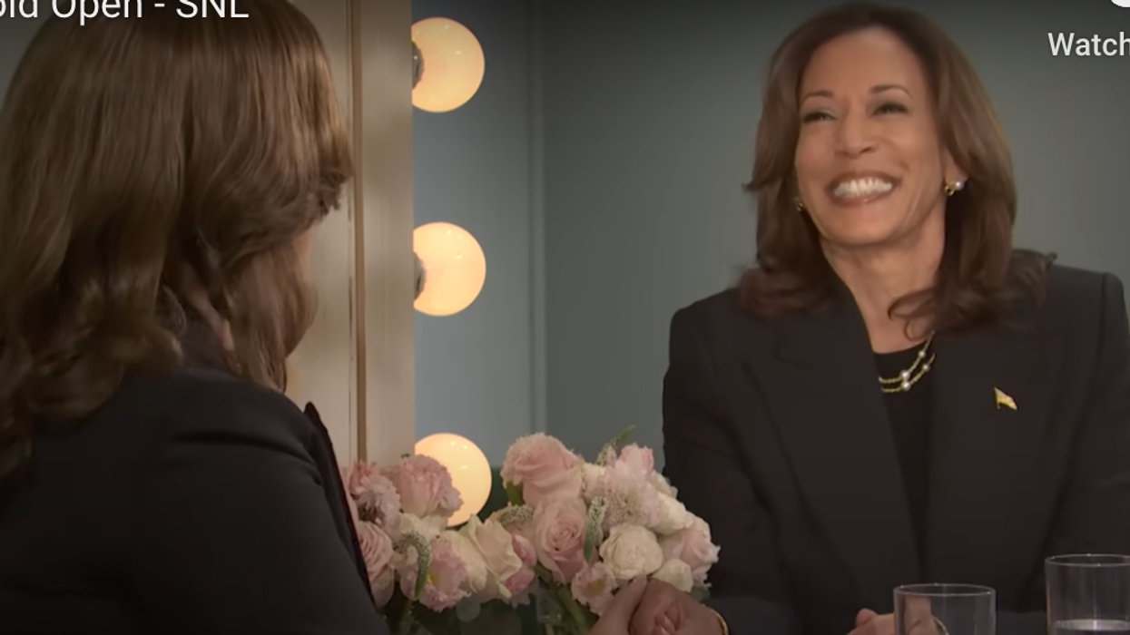 'Keep Calm-ala And Carry-on-ala': Harris Shows Up For SNL Cold Open