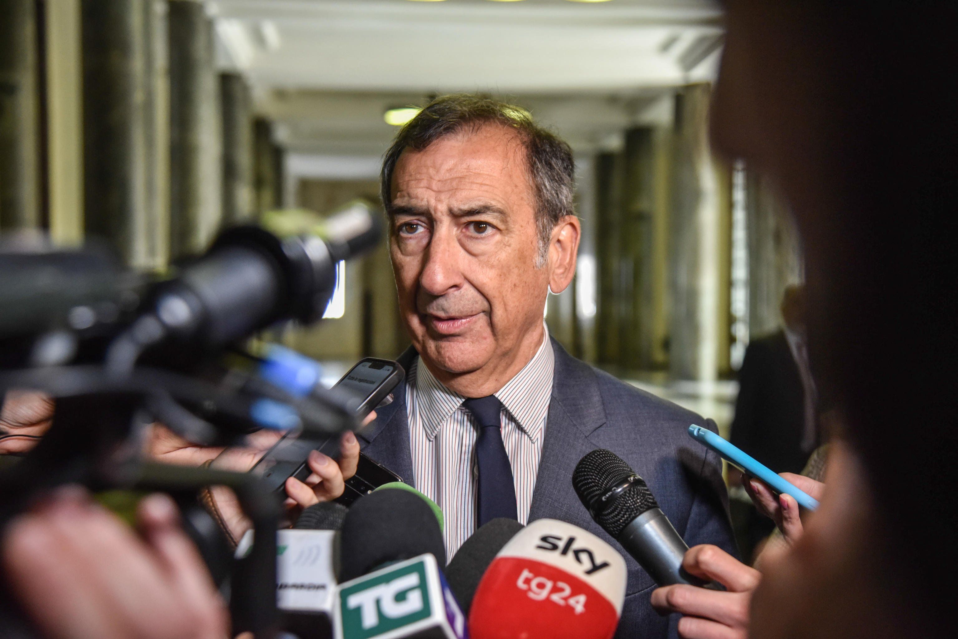 A Milano manca sicurezza. Esselunga chiude prima