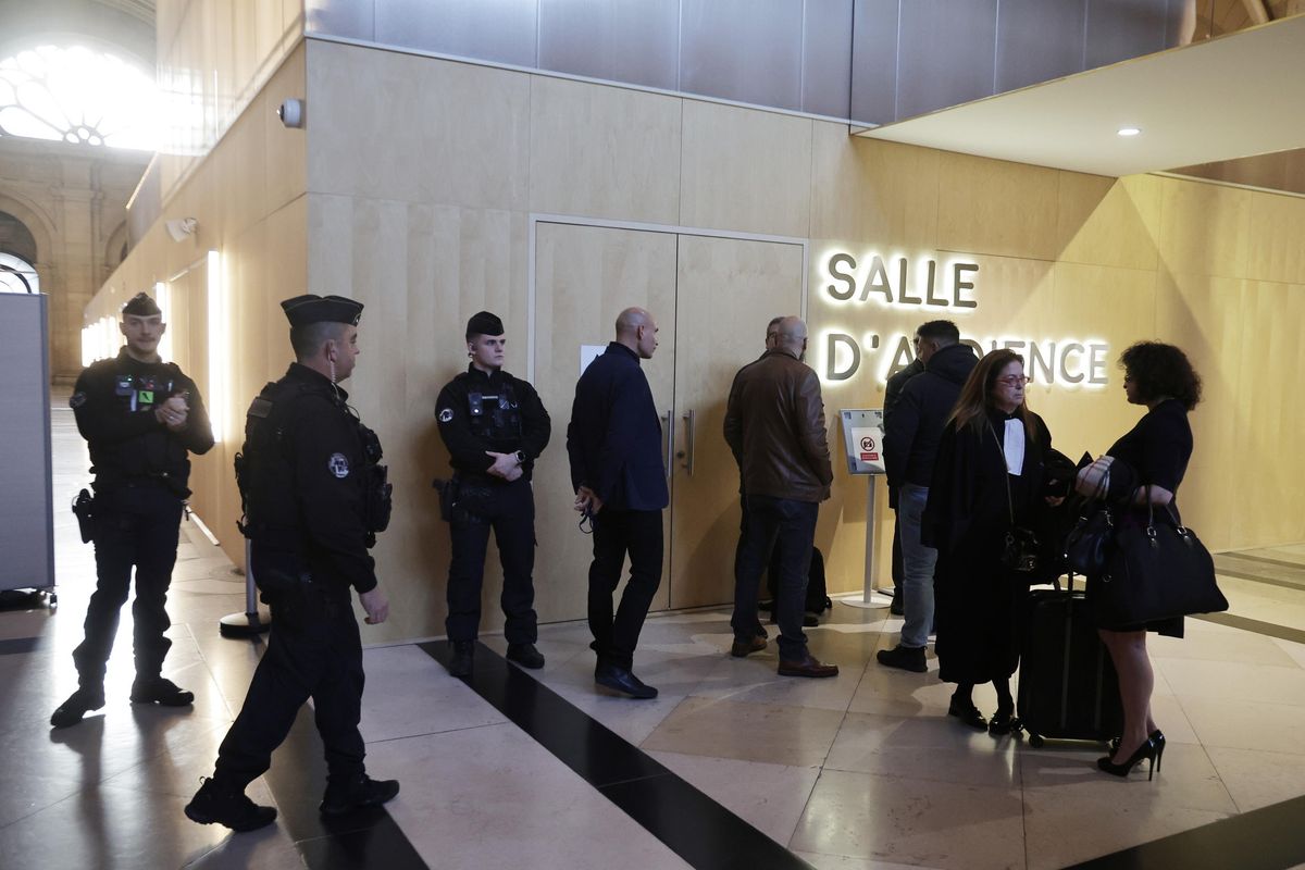 Prof decapitato, al via il processo contro complici e istigatori social