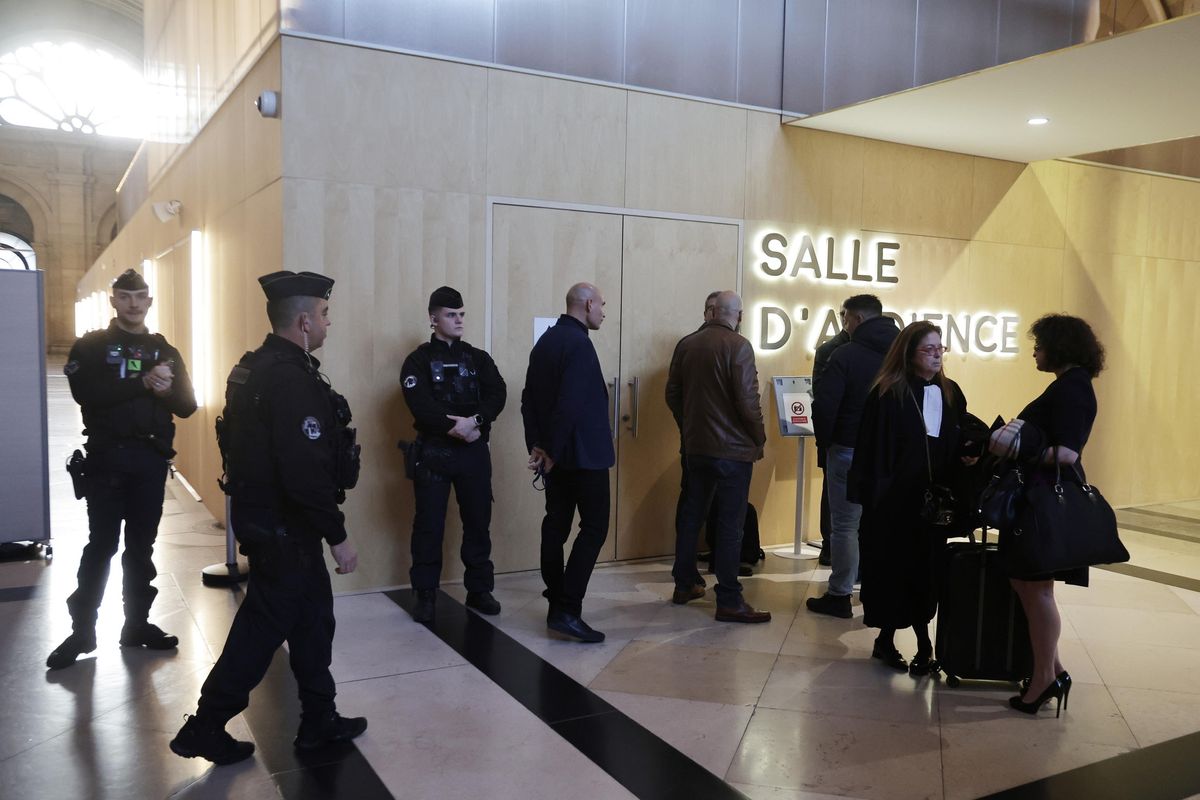 Prof decapitato, al via il processo contro complici e istigatori social