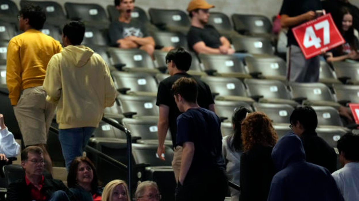 'Lots Of Empty Seats' At Closing Trump Rallies In Swing States