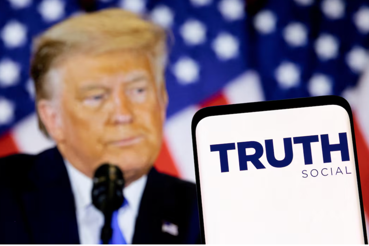 Trump Urges Federal Probe Of Rumors He'll Sell Truth Social Shares