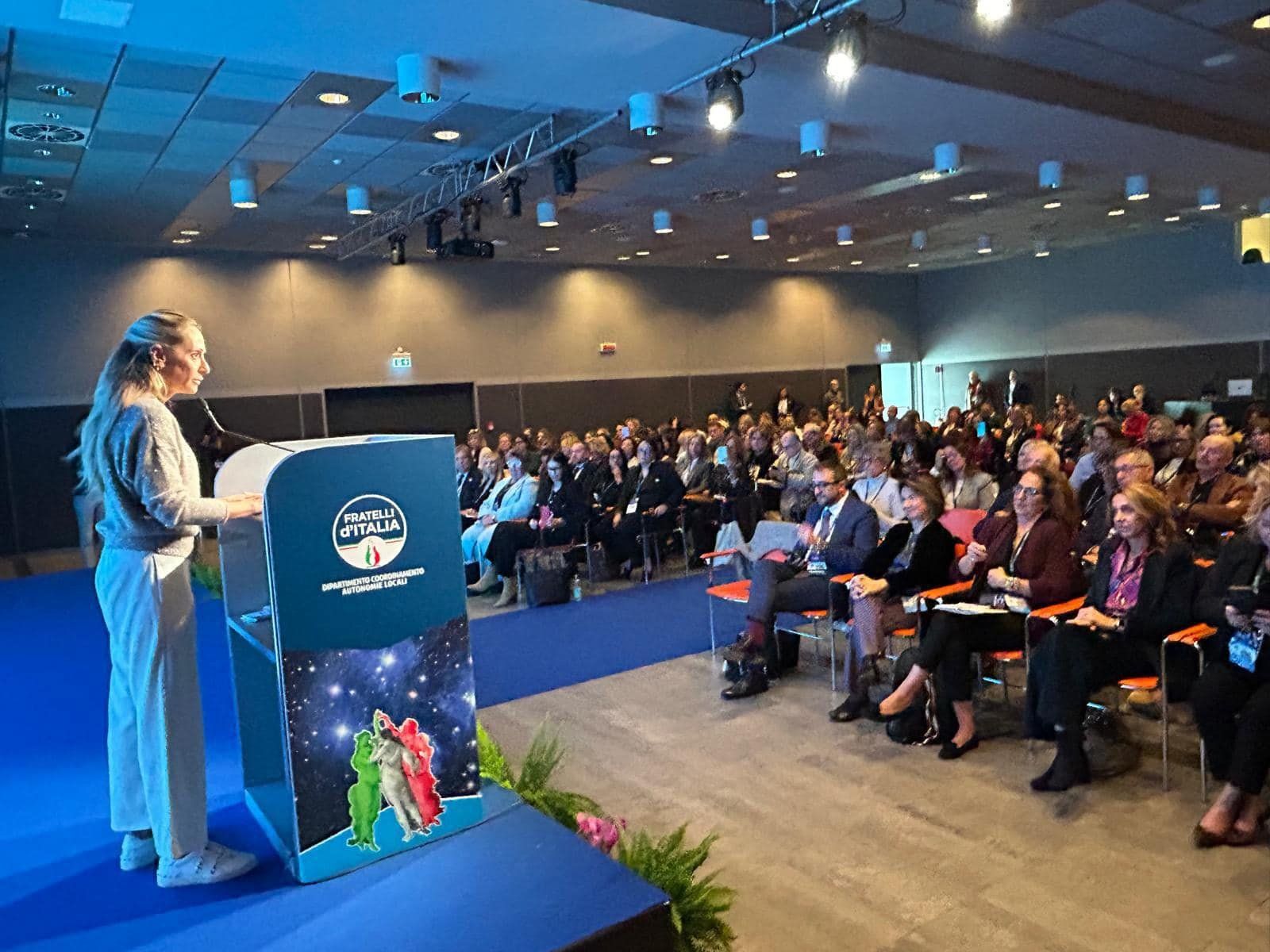 Le donne di FdI a convegno. La sfida «oltre il soffitto di cristallo»