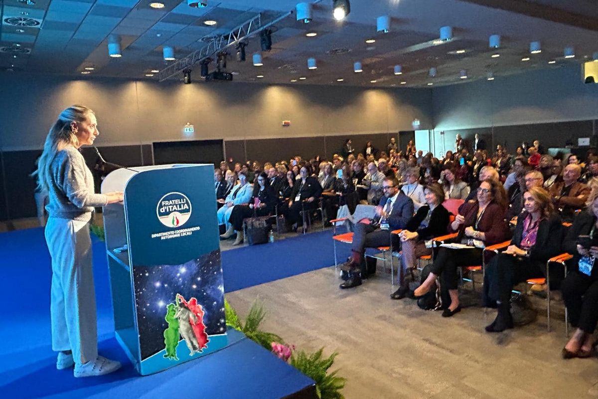 Le donne di FdI a convegno. La sfida «oltre il soffitto di cristallo»