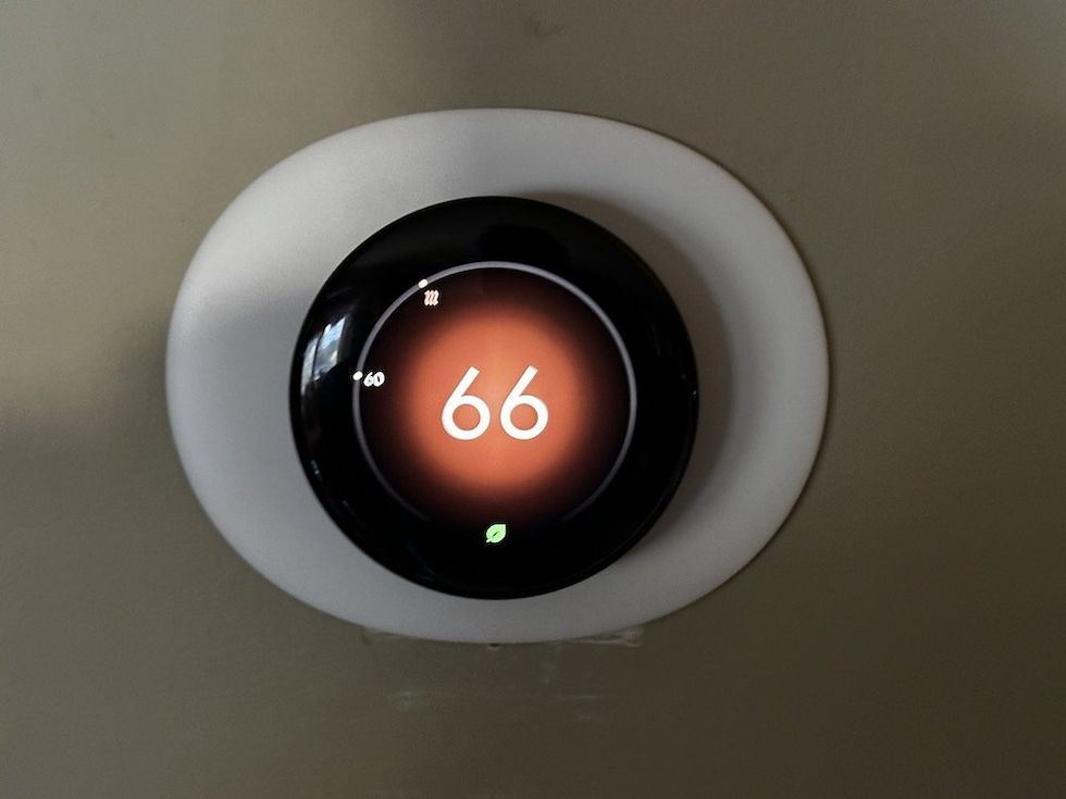 Google Nest Thermostat 4th Gen Review: AI Saves Energy Gearbrain