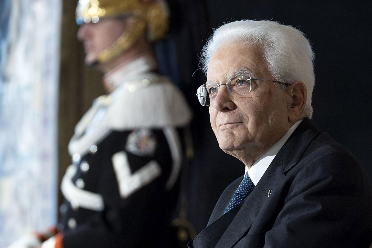 Re Sergio si traveste da sovranista solo per fare una rissa con Musk