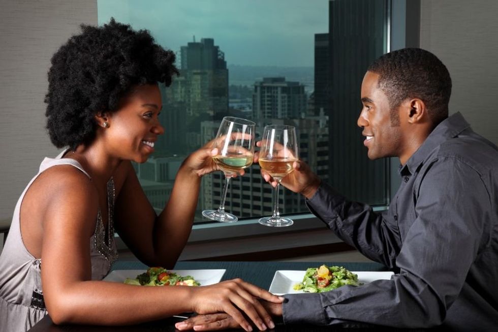 Dating expert says to 'stop chasing the spark' and ask these 8 post-date questions instead