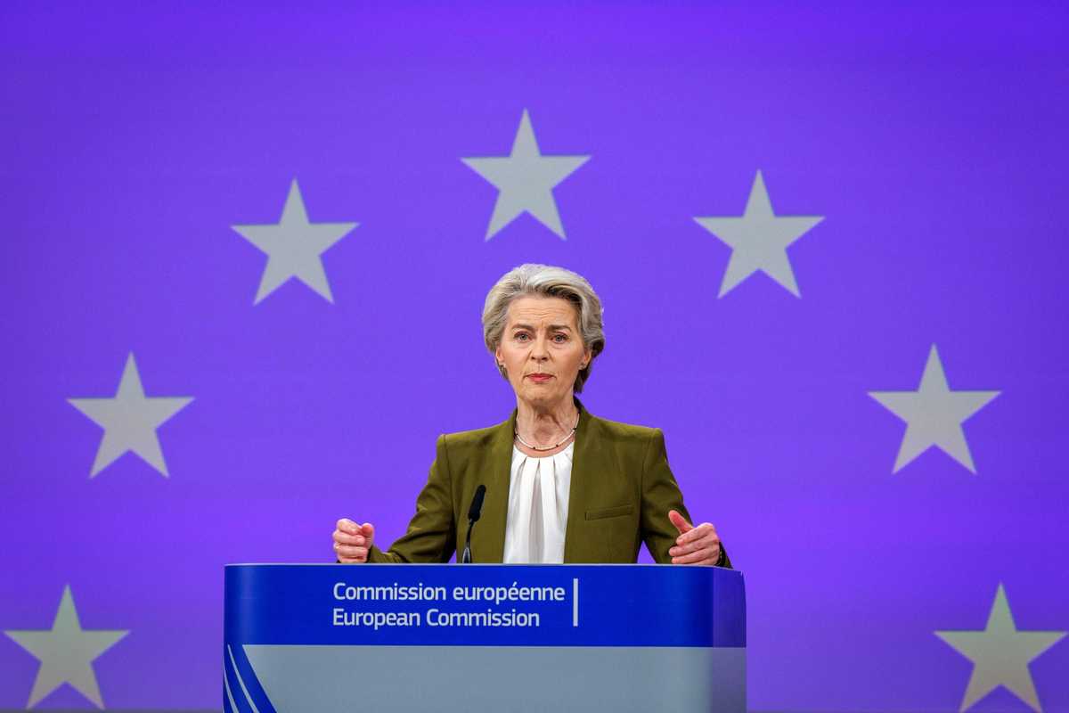 Ue spaccata. Pd e compagni boicottano Fitto