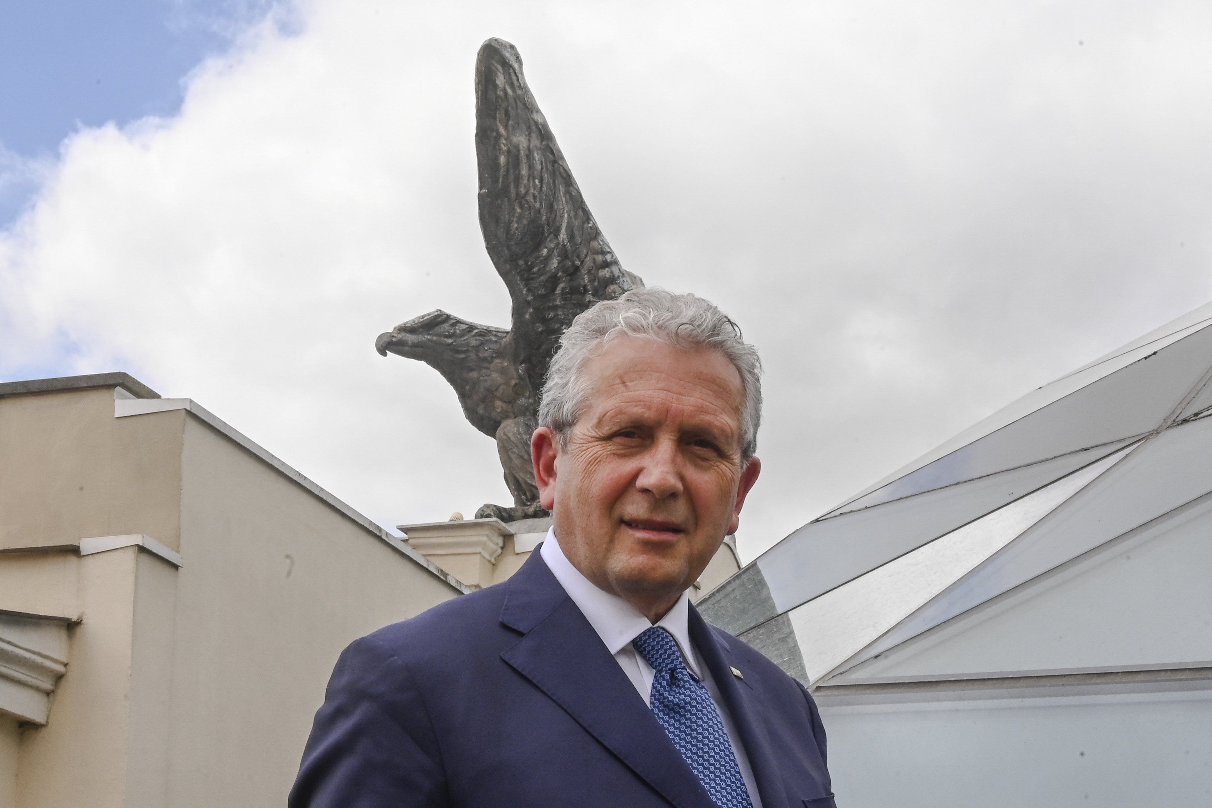 Caro Librandi, lei vanta più partiti che voti