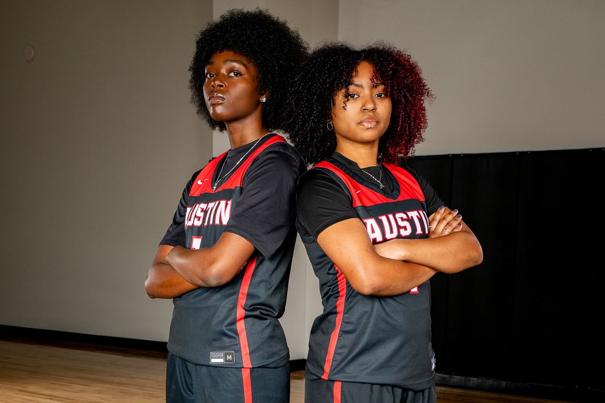 THE DOGHOUSE: Sturdivant key to No. 22 FB Austin's success