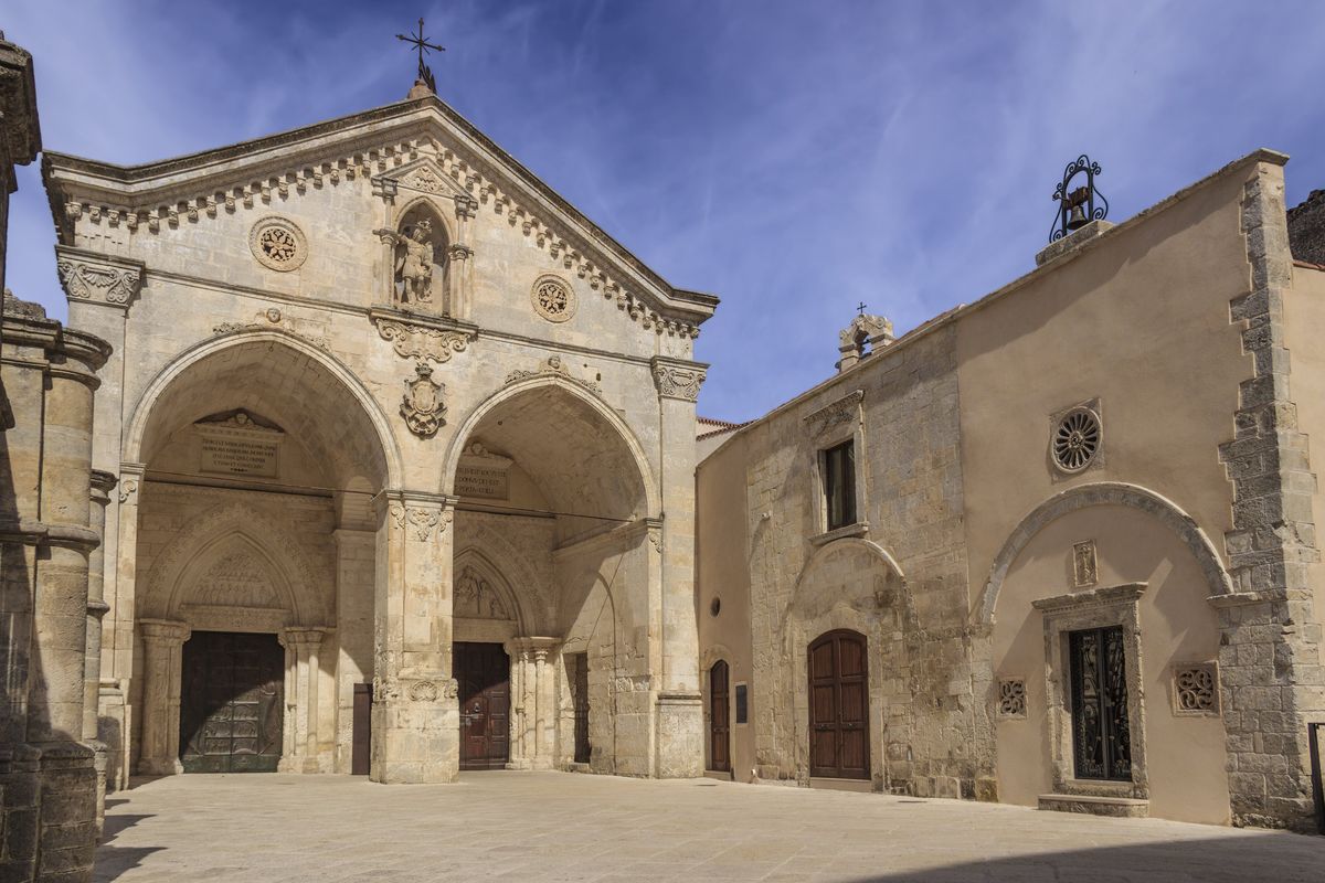 In viaggio lungo la linea di San Michele