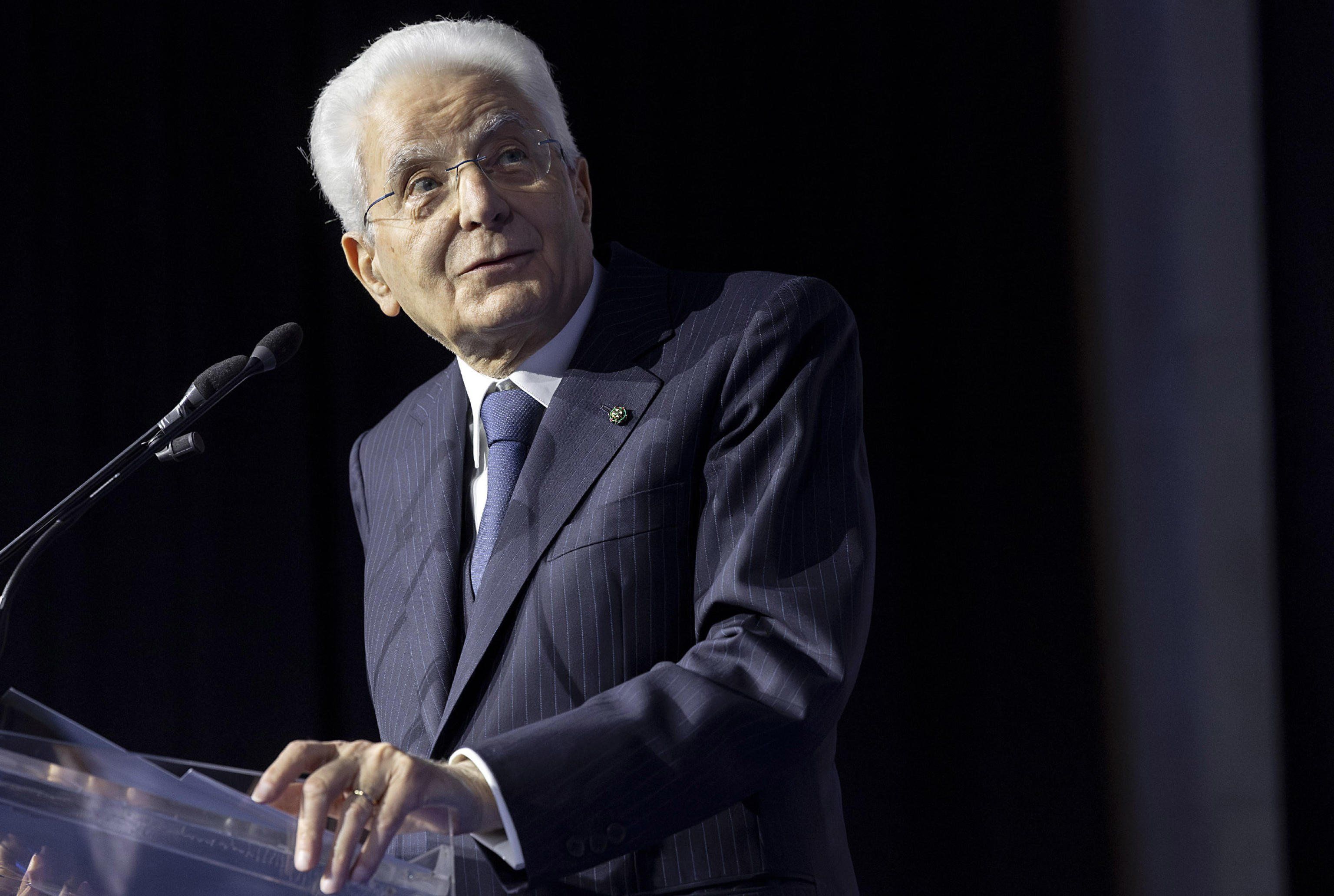 Applicare leggi che si disapprovano: Mattarella lo insegni ai magistrati