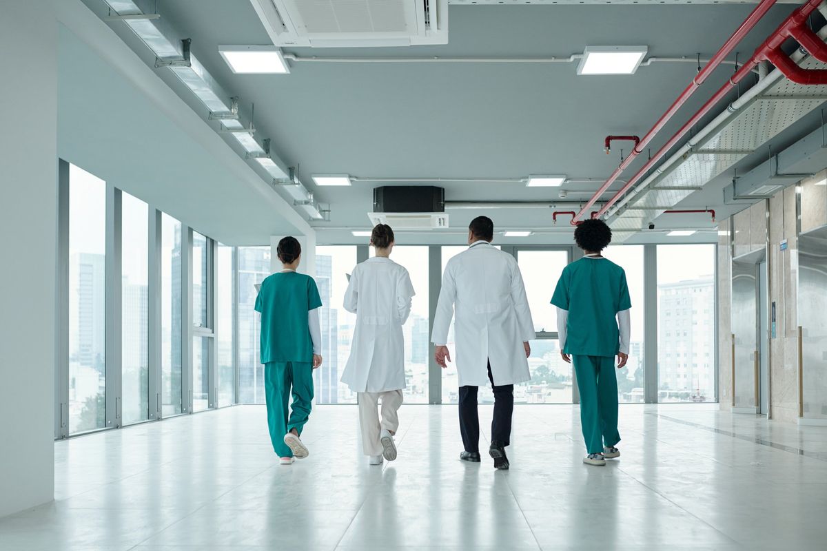 La confusione (truffaldina) su sanità privata e pubblica